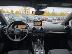 Fahrzeugabbildung Audi A3 Limousine 30 TDI sport PANO VIRTUAL LEDER NAV
