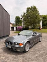 BMW E36 325i Cabrio Arktisgrau - BMW 325: E36 325i