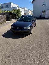 Volkswagen Passat Variant 1.8 Basis - Volkswagen Passat Variant aus 1998
