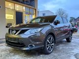 Nissan Qashqai Tekna 360 Kamera|Automatik|Ahk|Assistent - Nissan Qashqai mit Diesel-Antrieb: Geländewagen, Automatik