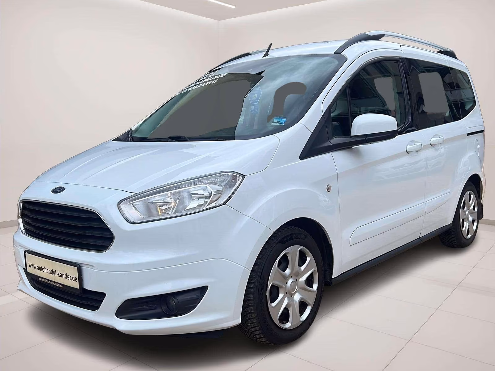 Ford Tourneo Courier Trend*MOTOR NEU*TÜV NEU*GARANTIE