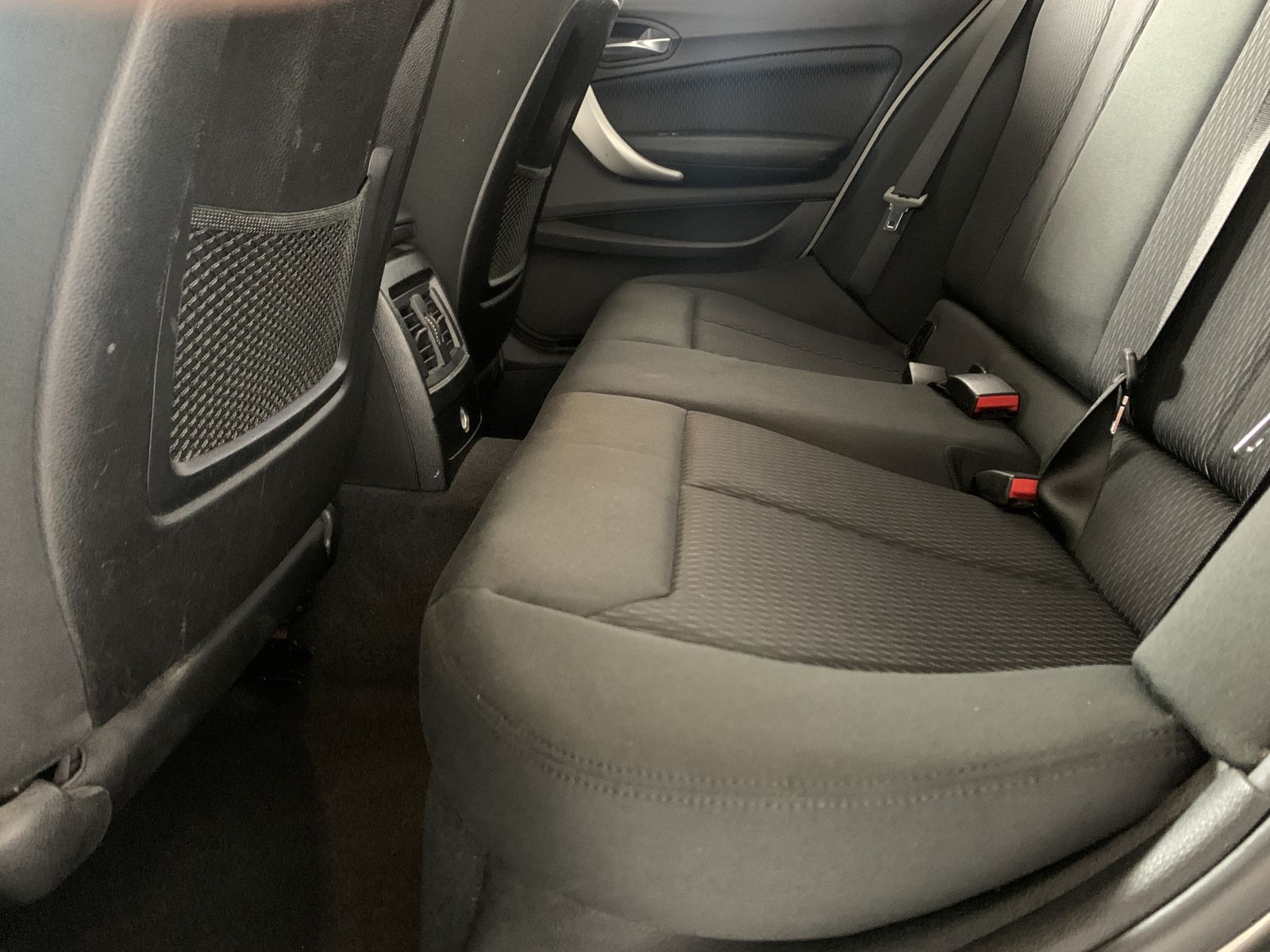 Fahrzeugabbildung BMW 118 d Advantage*PDC*Klima*SHZ*Navi*