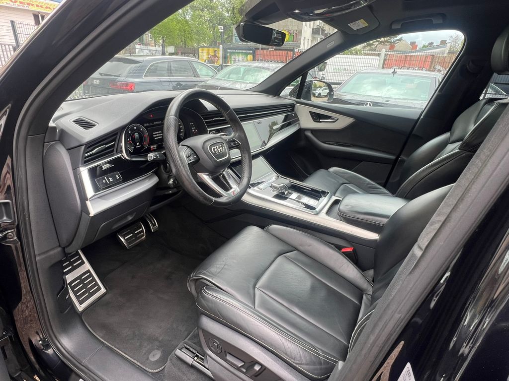 Audi Q7 50 TDI Quattro 3x S line*Pano*7.Sitzer*Matrix