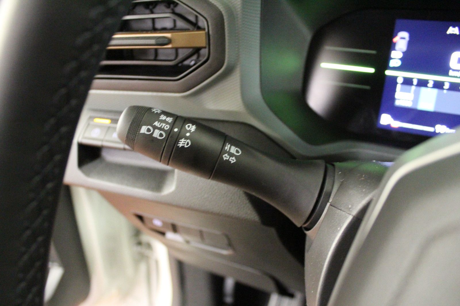 Fahrzeugabbildung Dacia Duster mild hybrid 140 Extreme *Winterp.*MY 26