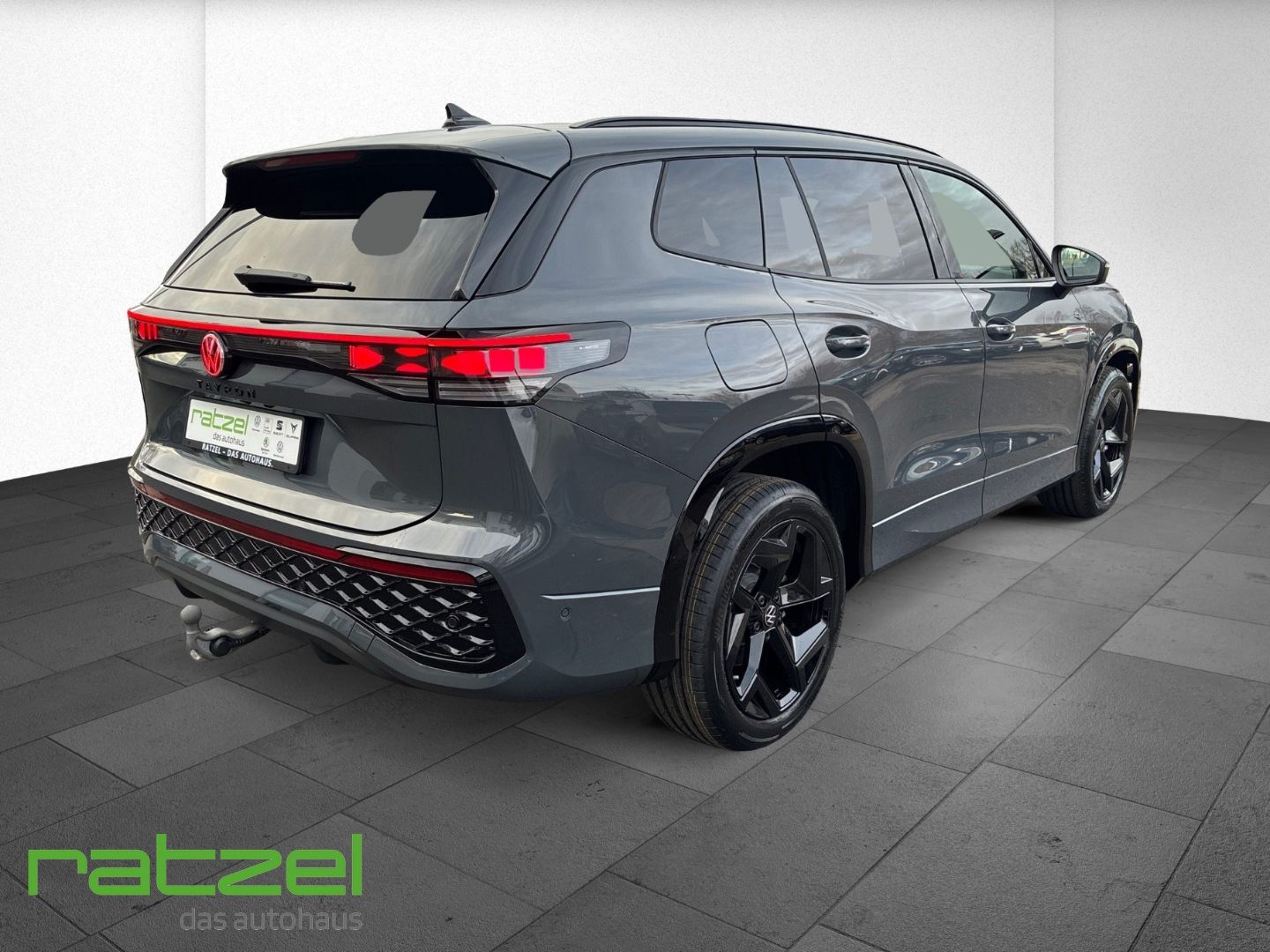 Fahrzeugabbildung Volkswagen Tayron R-LINE 2.0 TDI DSG 4M IQ.Drive+Standheiz.