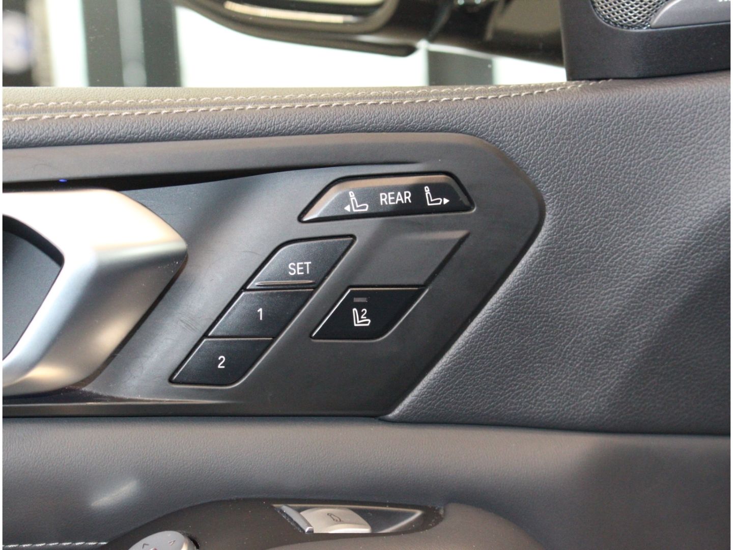 Fahrzeugabbildung BMW X7 xDrive 40 d Design Pure Excellence*Skylounge