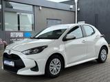 Toyota Yaris KAMERA/SPURHALTEASSISTENT/BLUETOOTH/1.HAND - Toyota Yaris in Osnabrück