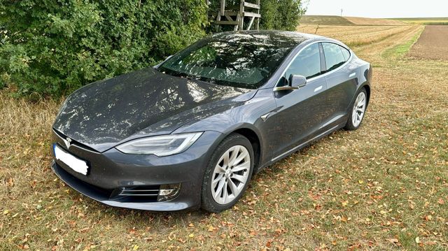 Tesla Model S Raven Standard Range Dual Motor