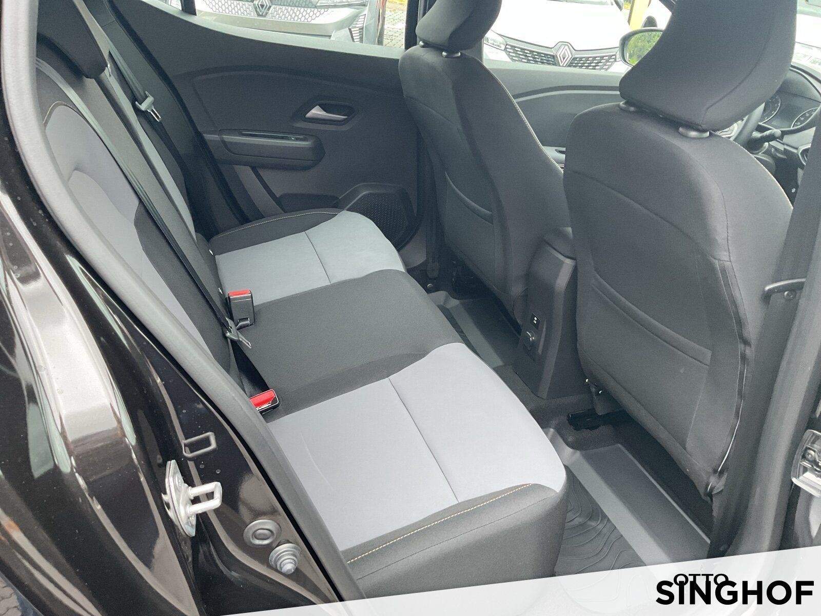 Fahrzeugabbildung Dacia Sandero Stepway Extreme TCe 110