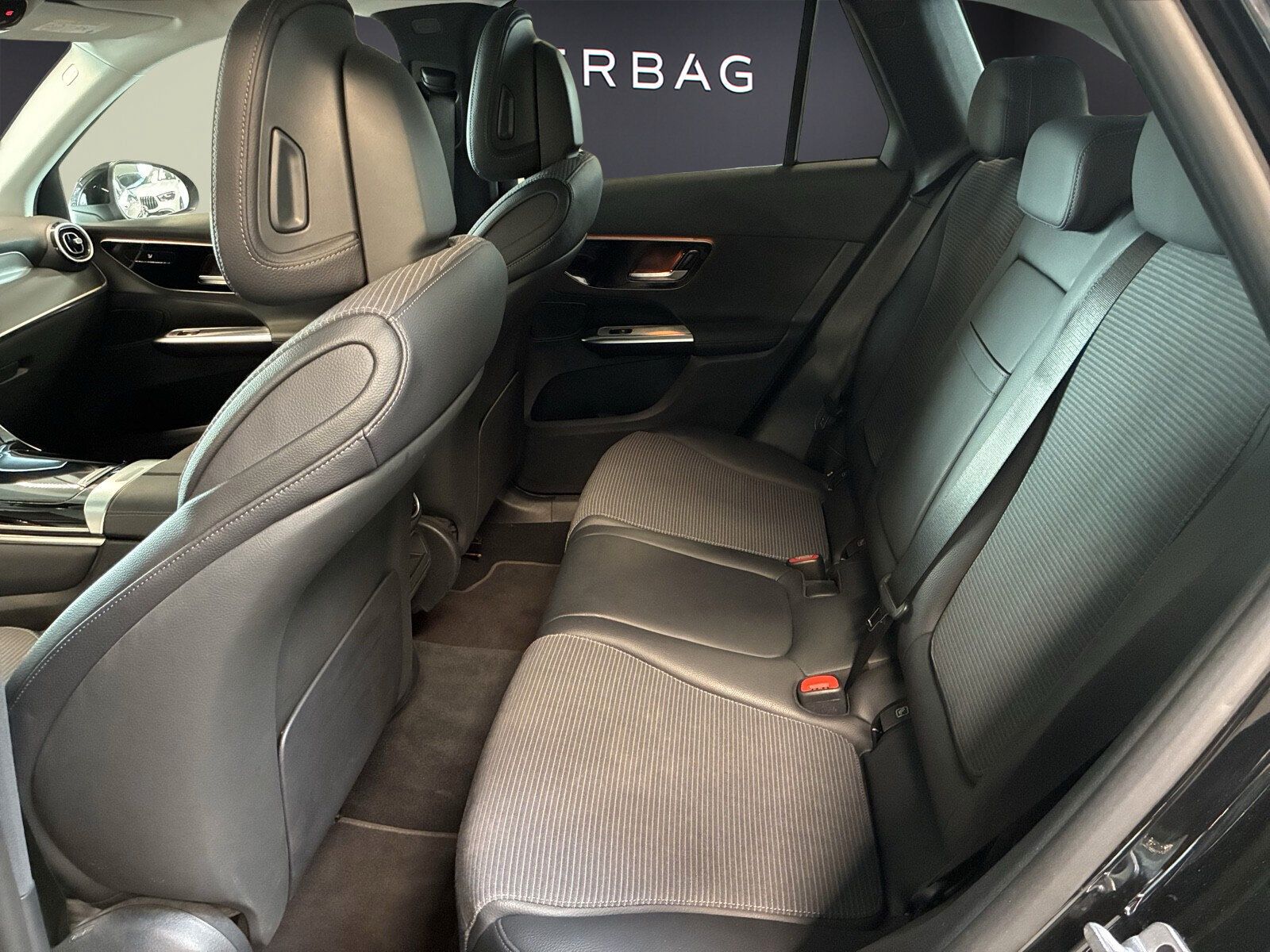 Mercedes-Benz GLC 220 d 4M AVANTGARDE MBUX KAMERA APPLE LED foto 12