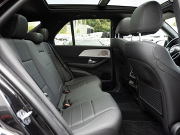 Mercedes GLE 300 - 5