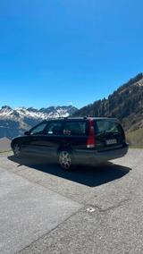 Volvo V70 2.4 *TÜV Neu* *TAUSCH* - gebrauchte Volvo V70 aus dem Jahr 2003