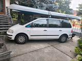 Volkswagen VW Sharan BJ. 2001 /85kw/115PS /7 Sitze/ 2... - Volkswagen Sharan in Magdeburg