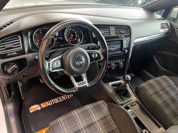 Volkswagen Golf VII Lim. GTD BMT *NAVI*SZHZ*PDC*BI-XENON*