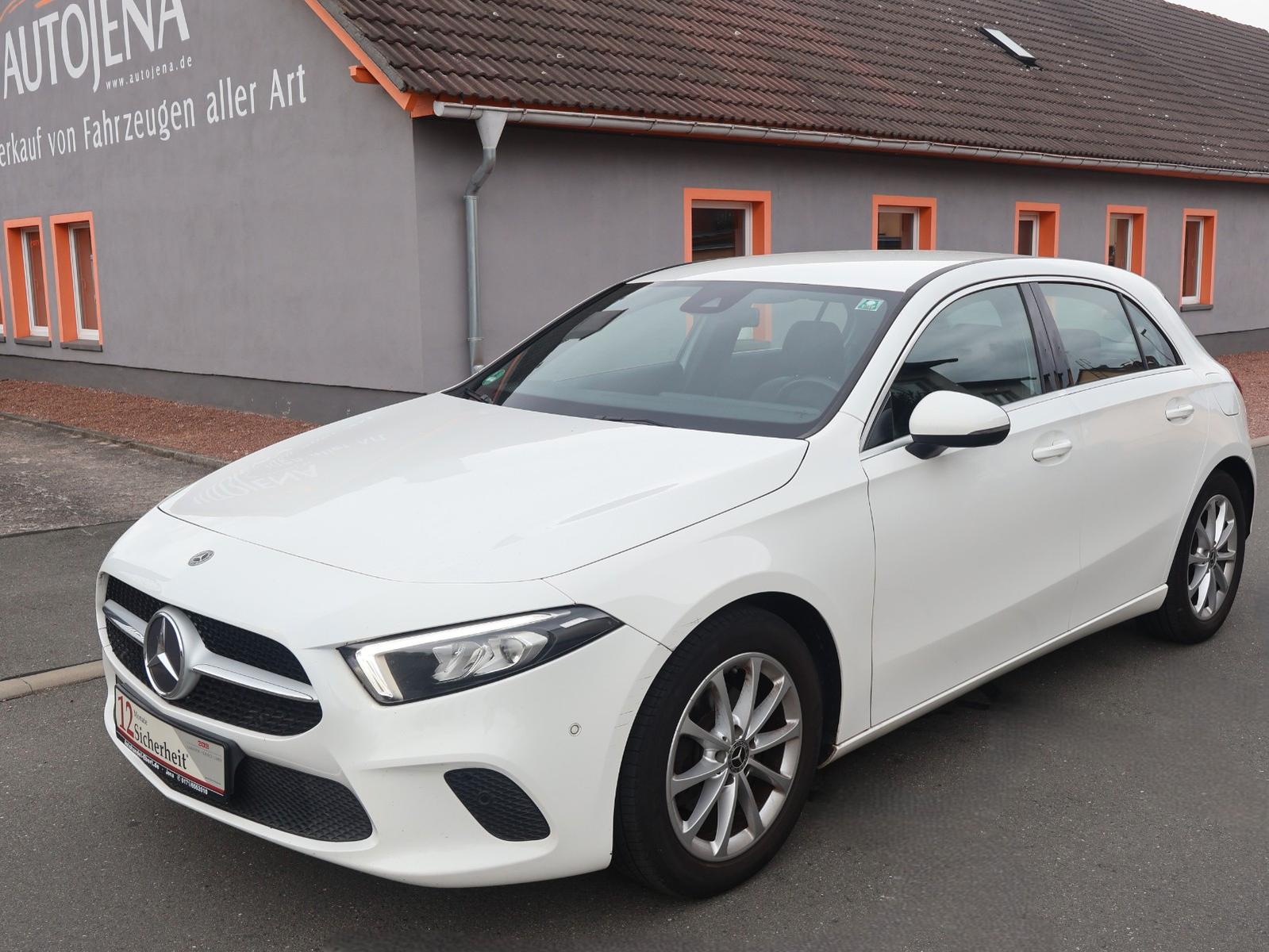 Mercedes-Benz A 180 d Urban LED Navi Spur SH Klimaaut.