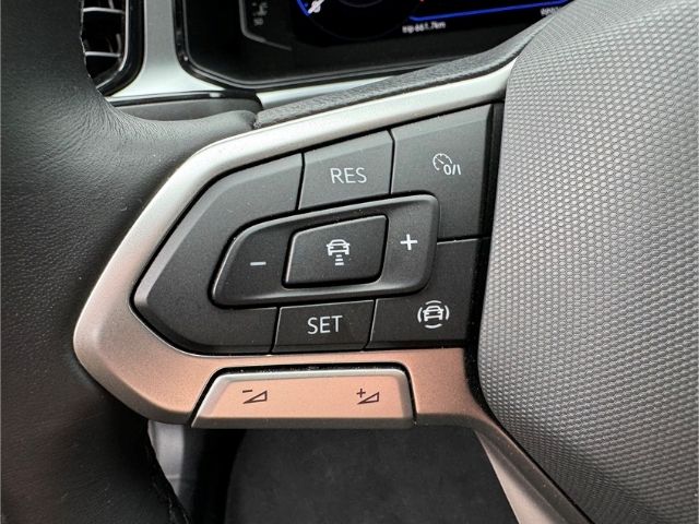 T-Roc Life 1.5 TSI  DSG digitales Cockpit LED AC