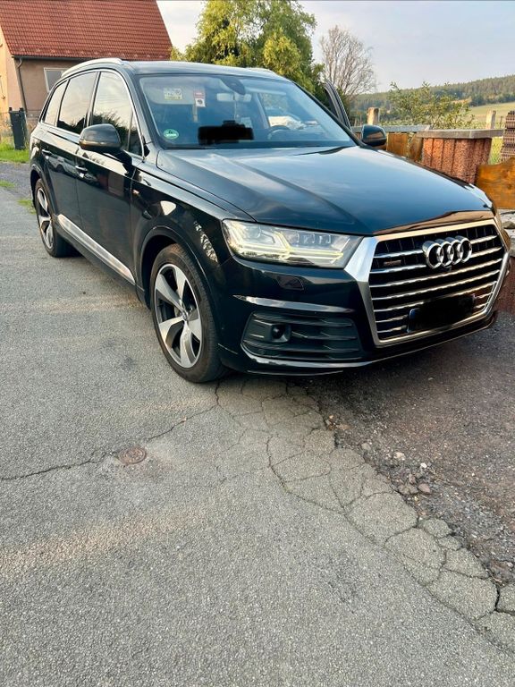 Image of Audi Q7