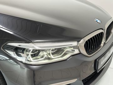 Fahrzeugabbildung BMW M550d xD ACC HUD 360° B&W DAB DisplKey SoftCl TV