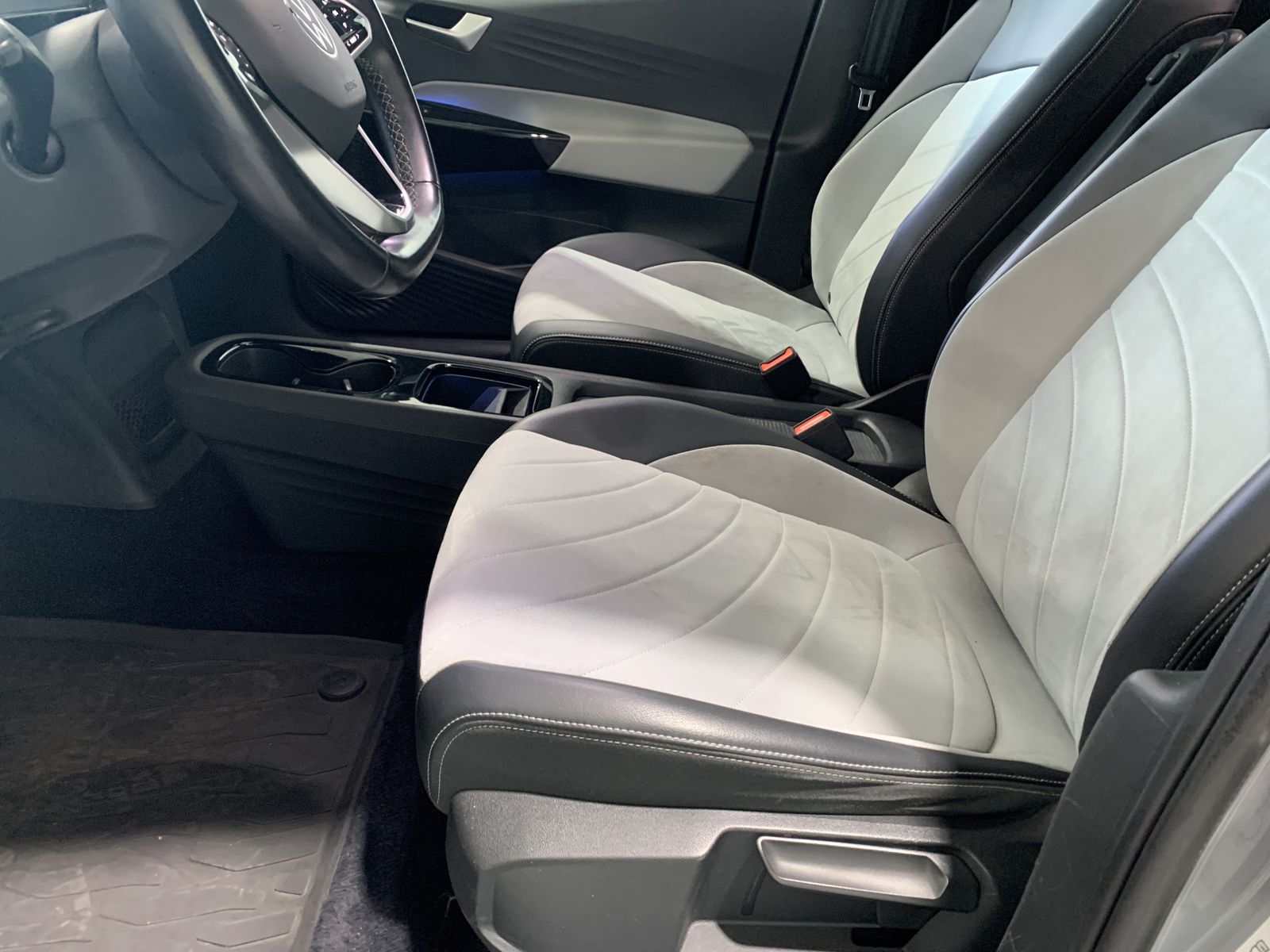 Fahrzeugabbildung Volkswagen ID.3 Pure Performance*LED-Matrix*Cam*SHZ*