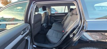 Volkswagen Passat Variant - 7