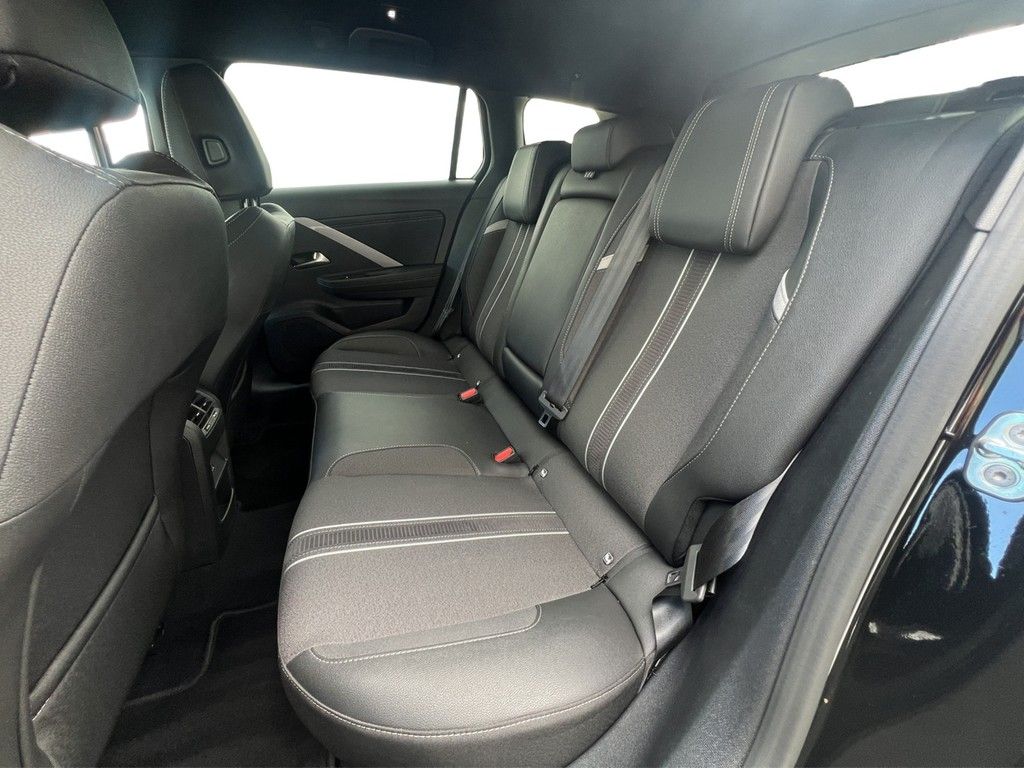 Opel Astra - Bild 17