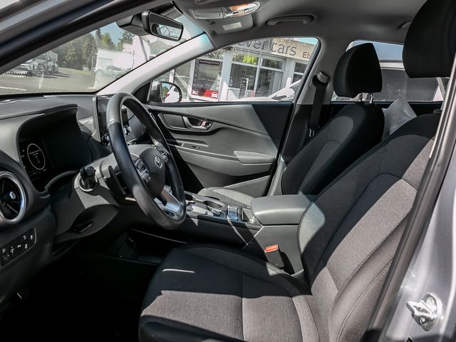 Hyundai Kona Prime Elektro 2WD Autobahnassistent Navi
