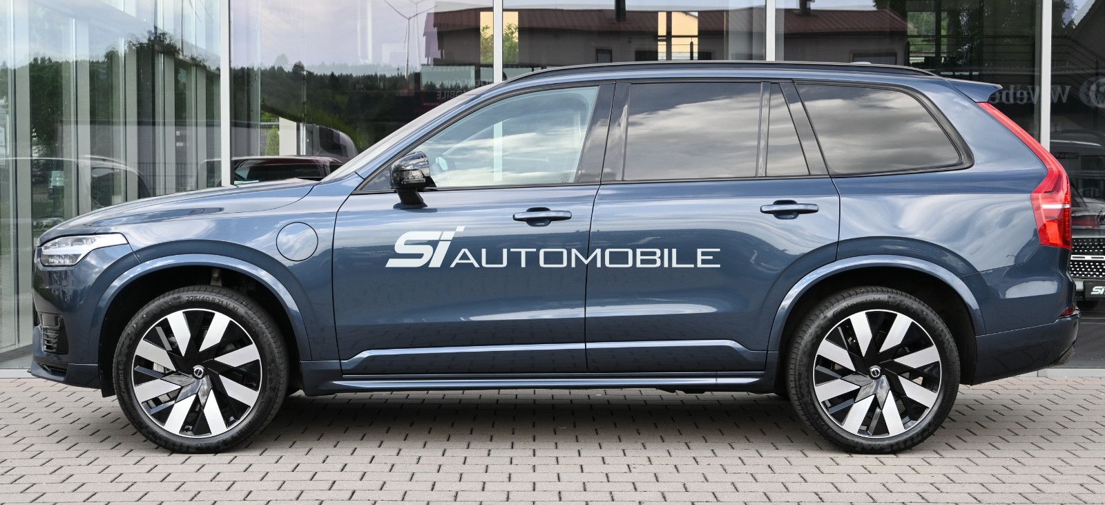Fahrzeugabbildung Volvo XC90 T8 AWD Recharge Ultimate Dark °AHK°WOOL°