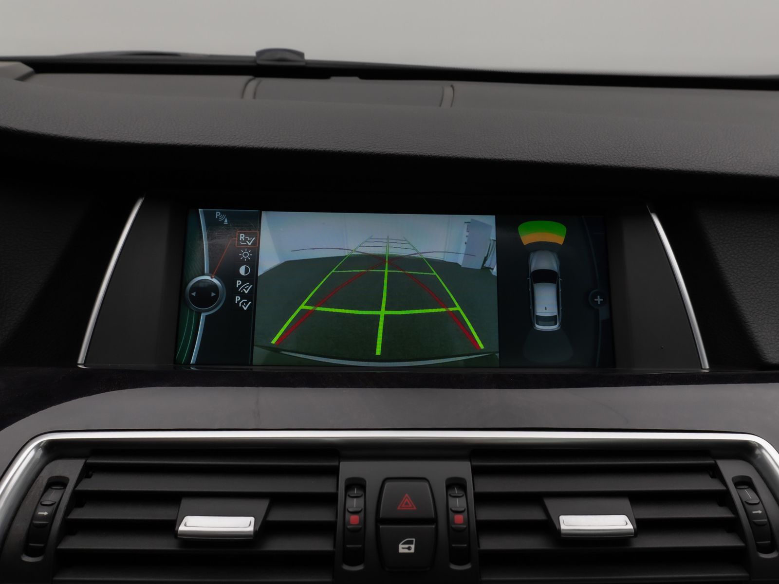 Fahrzeugabbildung BMW 535d Gran Turismo Panorama Kamera HUD HiFi Xenon