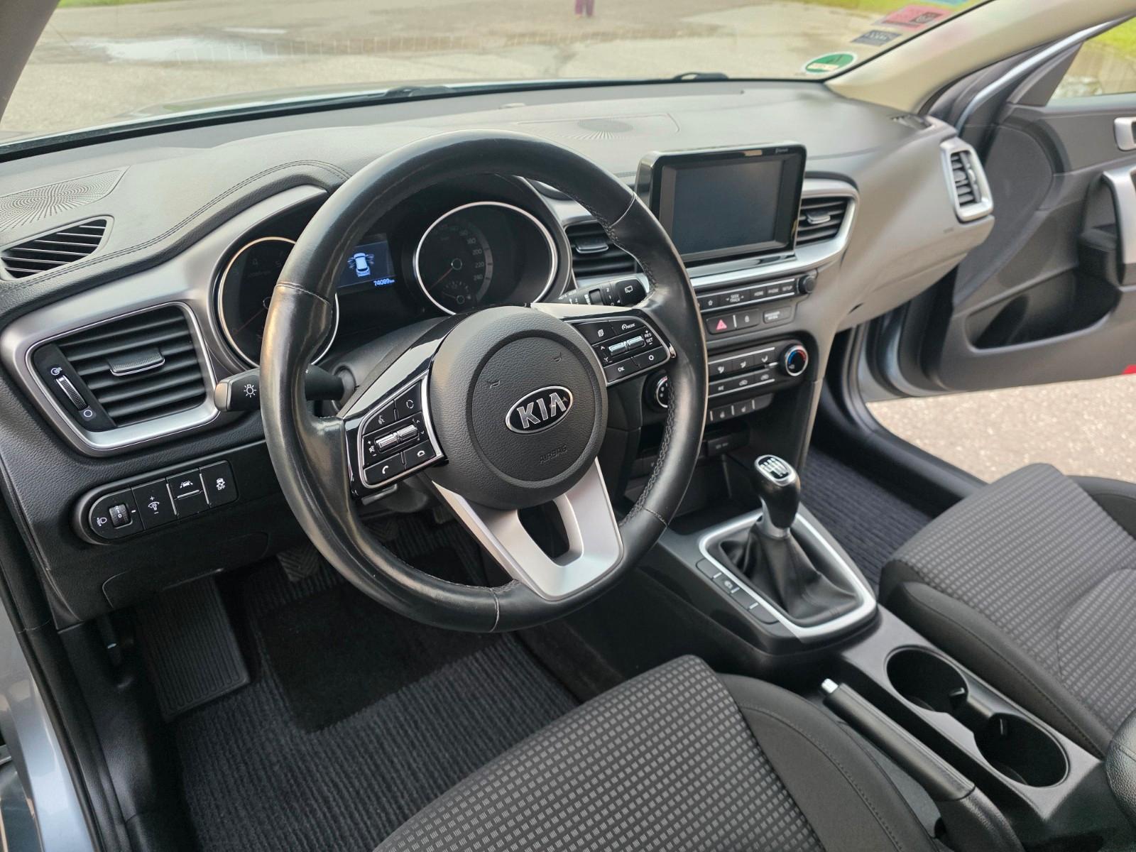 Kia cee'd Sportswagon 1.4 T-GDI Vision Sportswag...