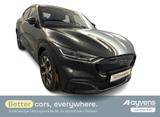 Ford Mustang Mach-E - AWD - Ford Mustang Mach-E mit Schiebedach
