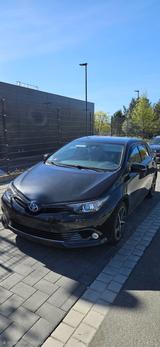 Toyota Auris Team Deutschland 1,2-l-Turbo S/S M. S ... - Toyota Auris Team mit Benzin-Antrieb