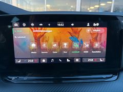 SKODA Octavia Combi 1.5 TSI  Sportline Matrix AHK Gar5