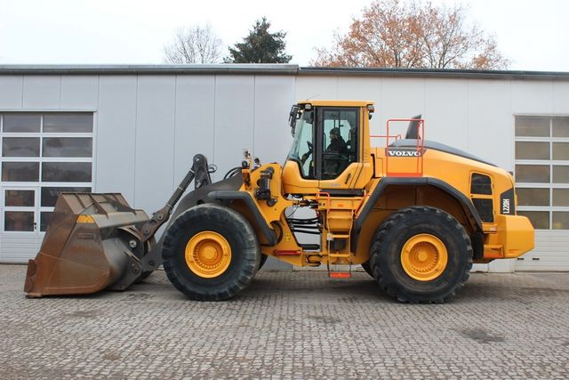 Volvo L 220 H