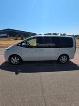 Hyundai STARIA 2.2 CRDi Prime 9-Sitzer Automatik 4WD... - Hyundai STARIA von privat