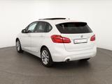BMW 225xe Active Tourer Advantage DAB LED Navi Panor - BMW 2er Reihe in Dresden
