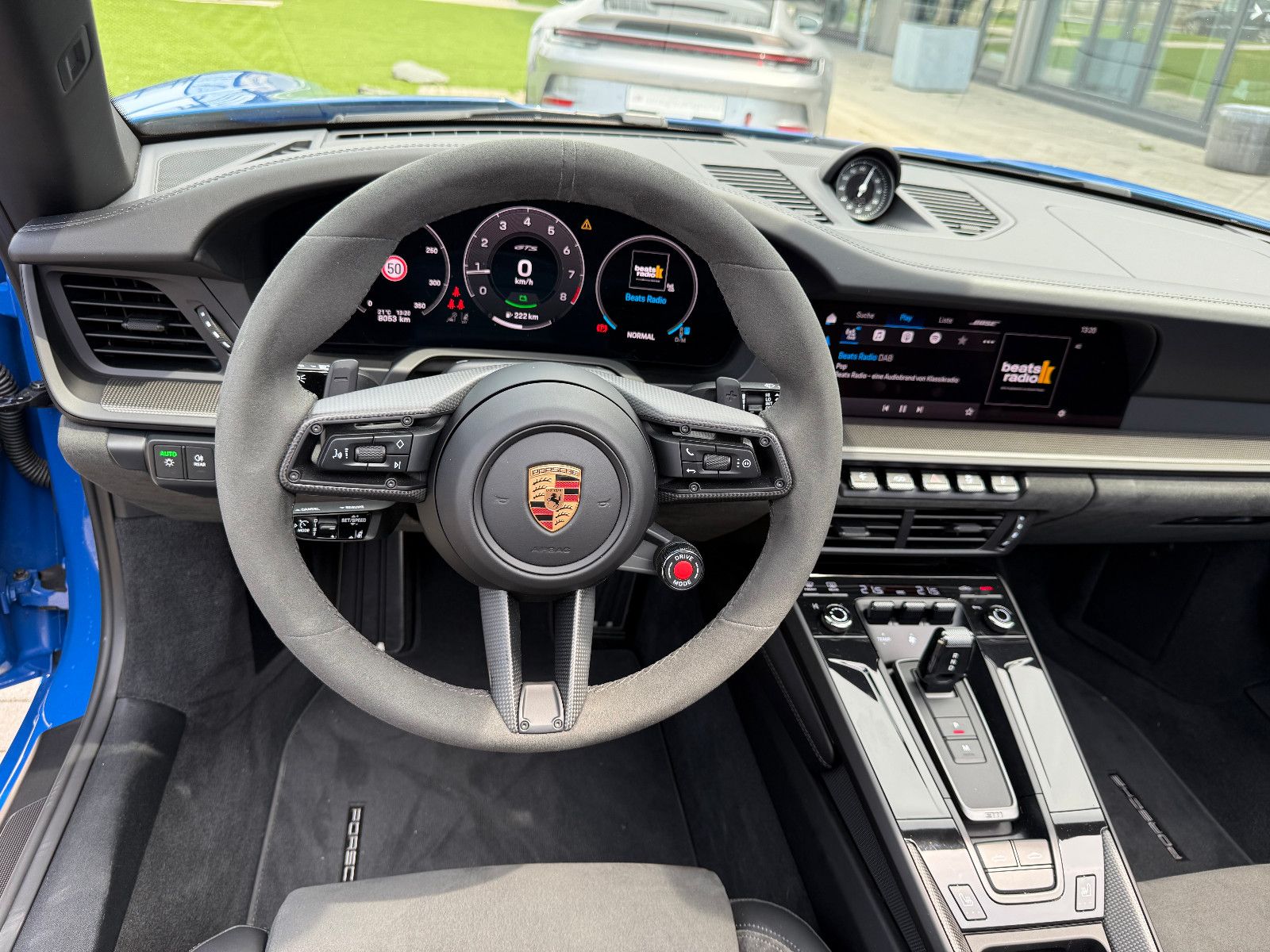 Fahrzeugabbildung Porsche 992.2/911 Targa 4 GTS-18Wege-Lift-BOSE-Steuer!