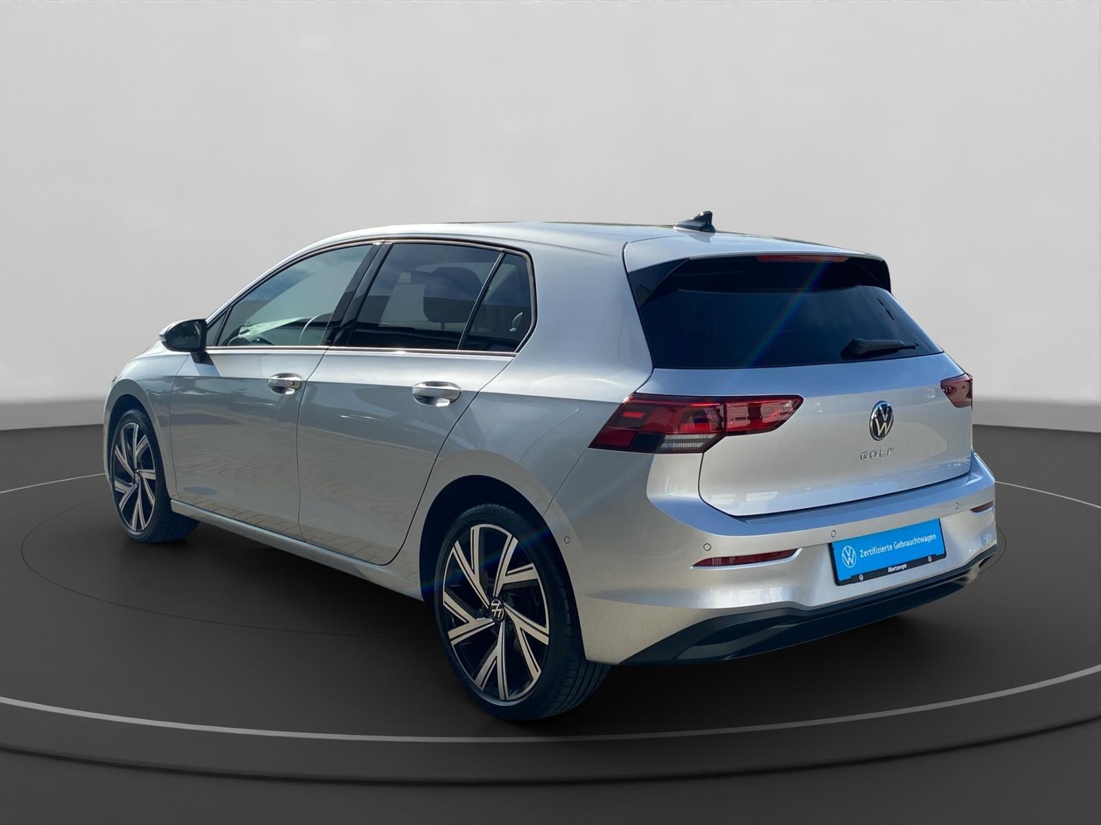 Volkswagen Golf VIII 2.0 TDI Life +NAVI+PANORAMA+LED+HARMAN