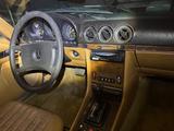 Mercedes-Benz SL 500 ( R107 ) Roadster Klima 4-Sitze - Mercedes-Benz SL 500 mit Benzin-Antrieb: Cabrio, R107 Sl500