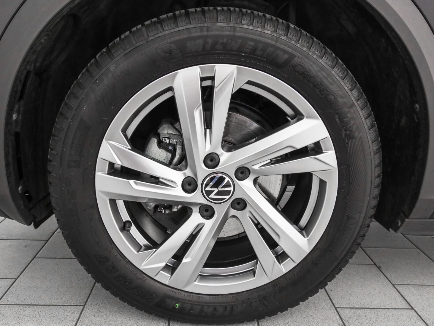 Volkswagen T-Roc 1.0 TSI R line AHK Navi LED Kamera foto 3
