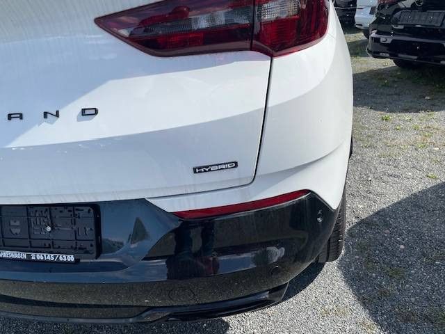 Fahrzeugabbildung Opel Grandland 1.2 Turbo MHEV GS AT+Navi+Sitzhzg.+Len