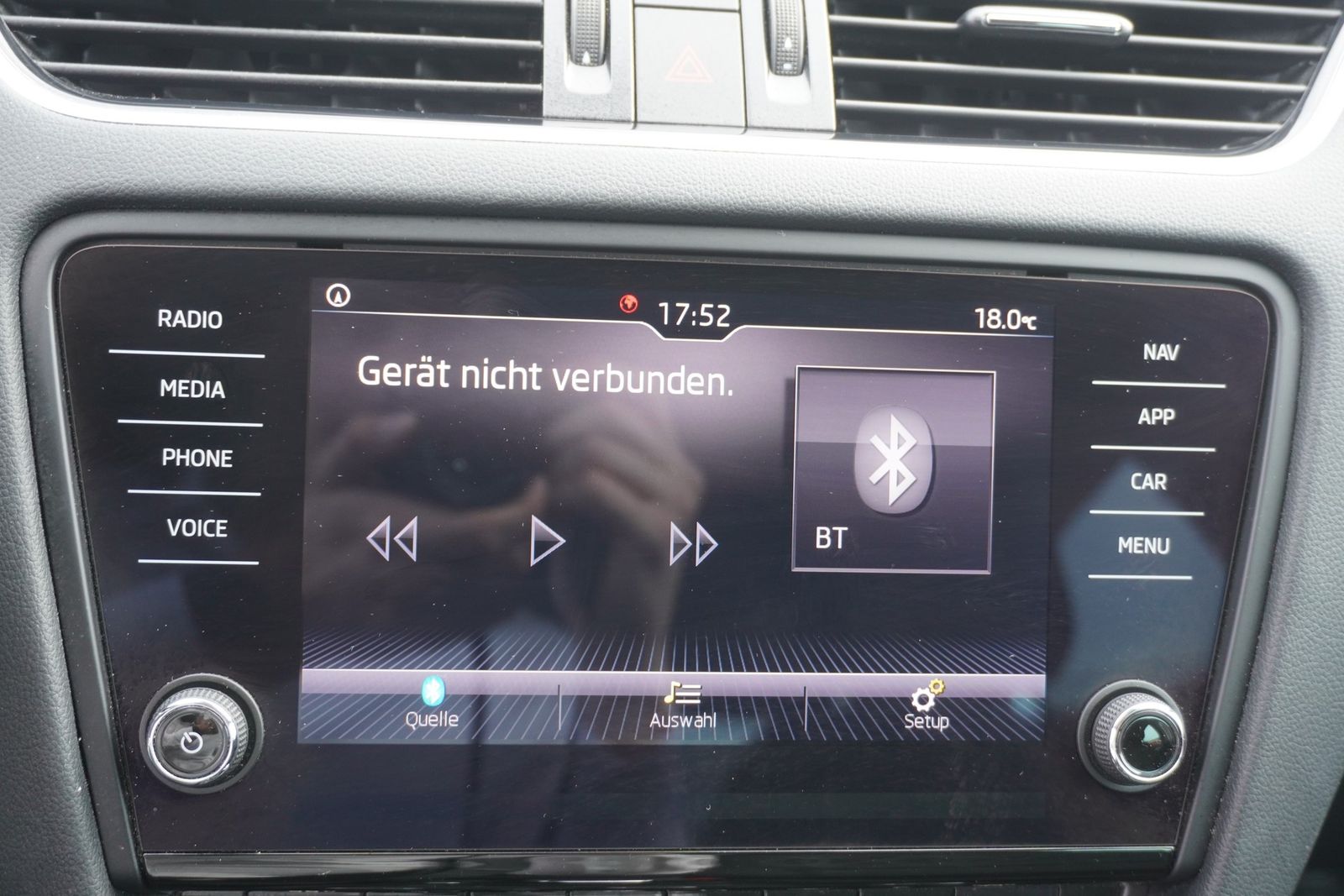 Skoda Octavia 1.5 TSI Clever DSG LED Navi ACC PDC foto 17