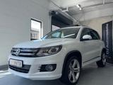 Volkswagen Tiguan R Line/Allrad/Automatik/Led/Panorama - Volkswagen Tiguan: R