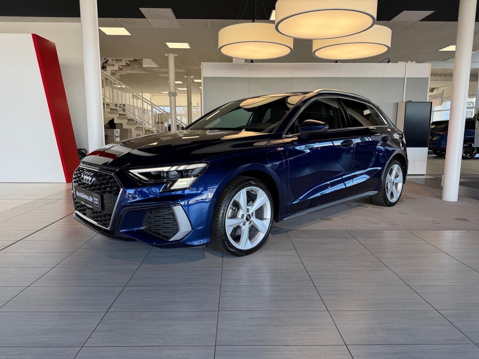 Audi A3 SPORTBACK S-LINE 40TFSI e S-TRONIC MATRIX