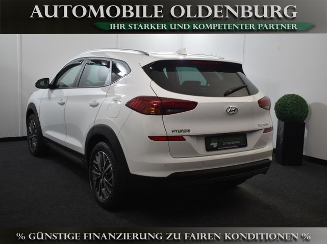 Hyundai Tucson 1.6 *AHK*RÜCKFAHRKAMERA*SHZ*NAVI*PDC*18"