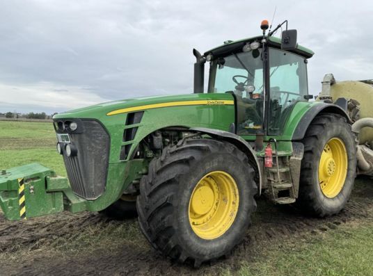 John Deere 8430 Powershift