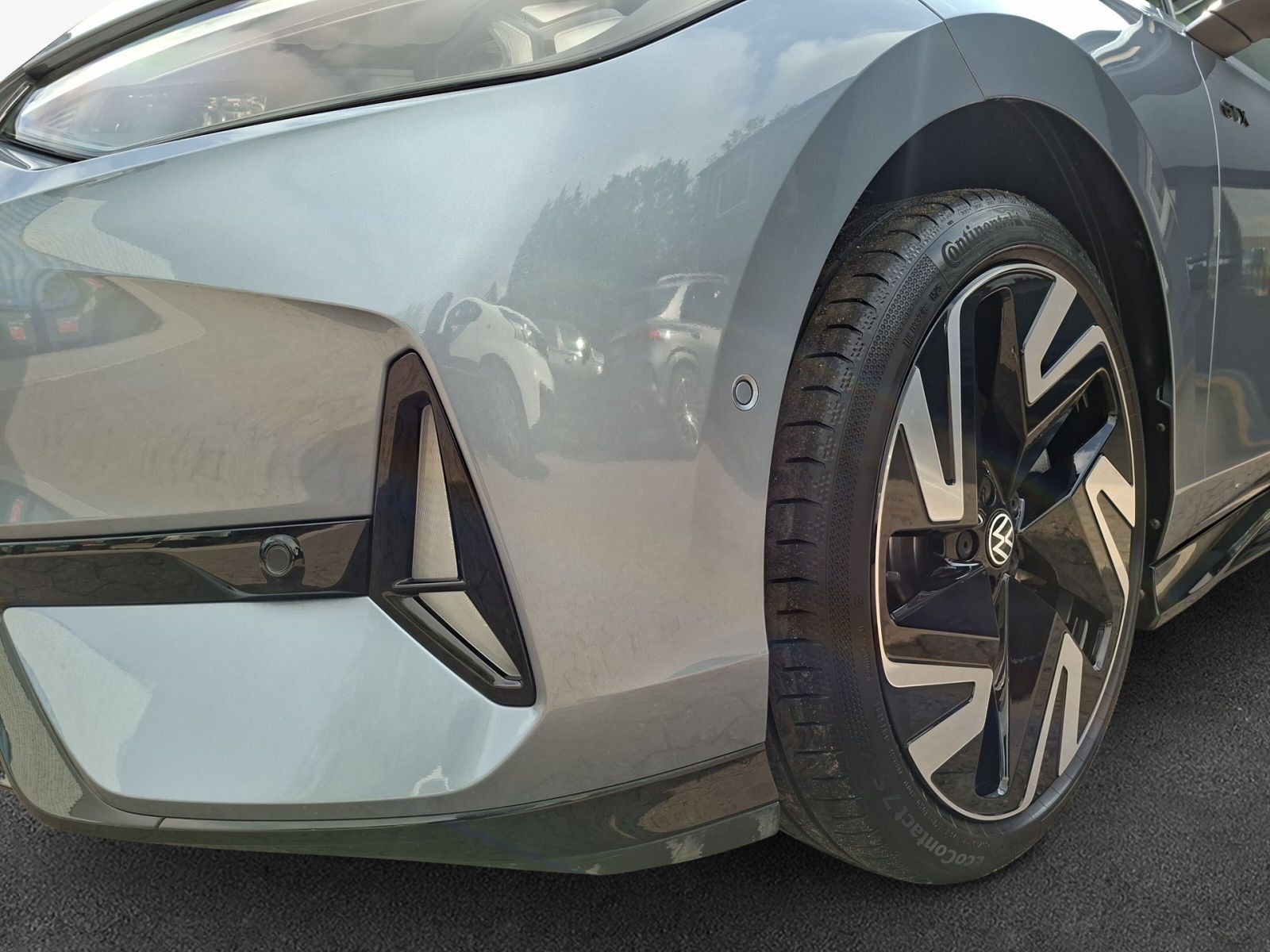 Volkswagen ID.7 GTX 4Motion NAVI AHK 360° PANO WÄRMEP foto 7