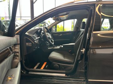 Mercedes-Benz C 200 *Tempo*Navi*Szhz*Pdc*
