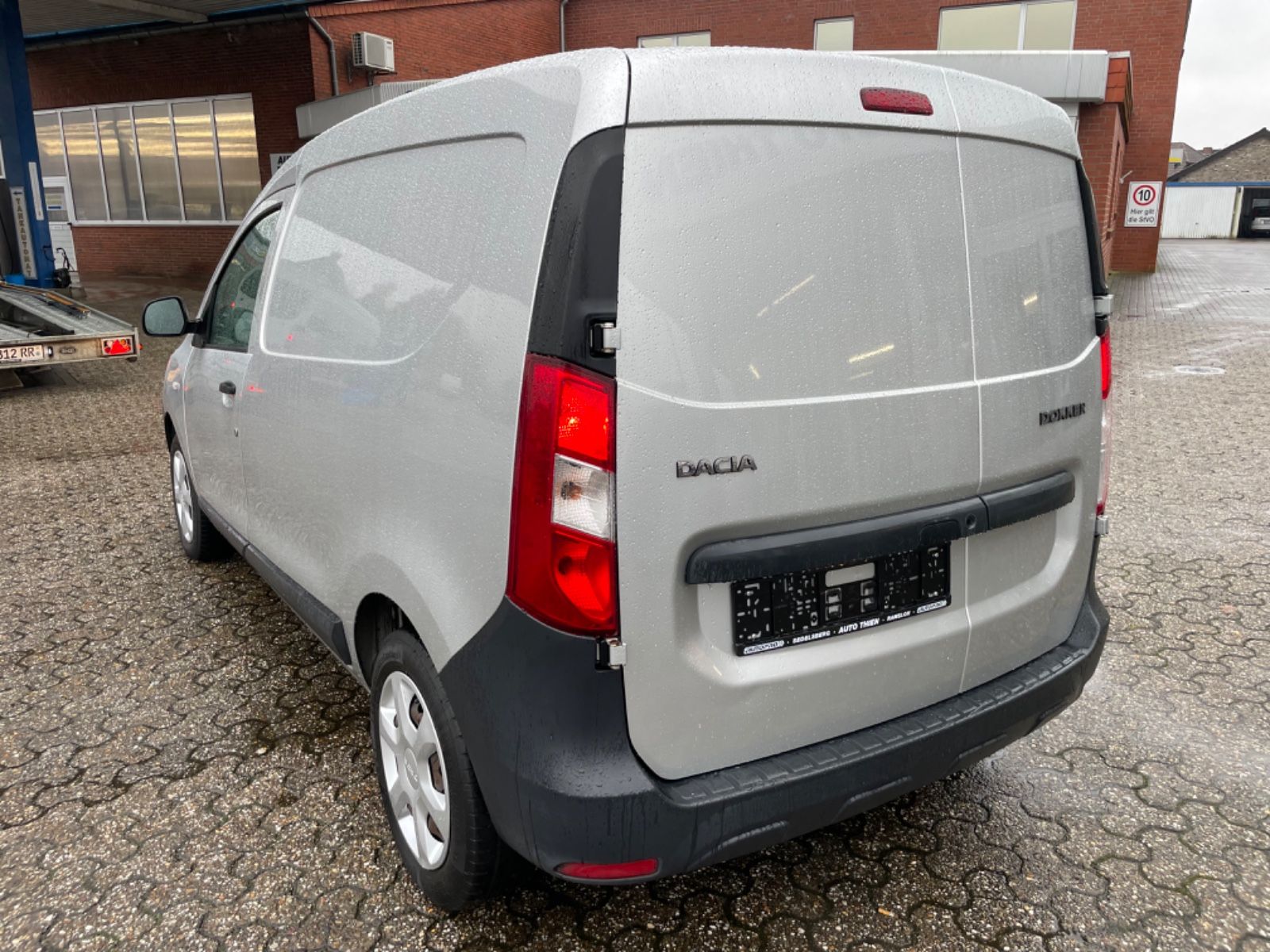 Fahrzeugabbildung Dacia Dokker Express 1.5 dCi 75 eco Ambiance Bluetooth