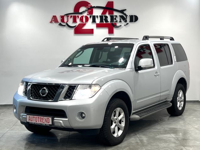 Nissan Pathfinder 2.5 dCi SE 7-SITZER AUTOMATIK+AHK+PDC