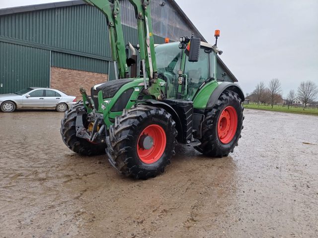 Fendt 724 Vario Profi Plus